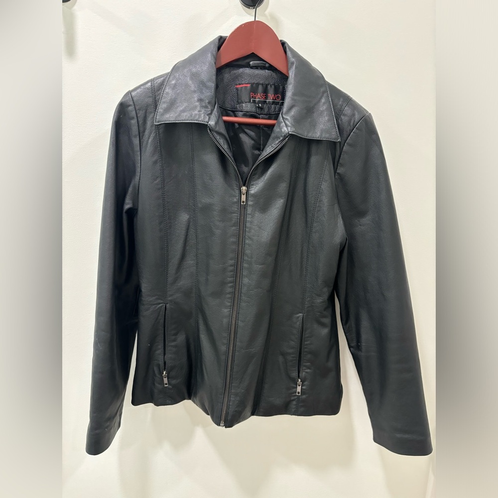 Vintage Phase Two Black 100% Genuine Leather Zip Up Jacket size Small